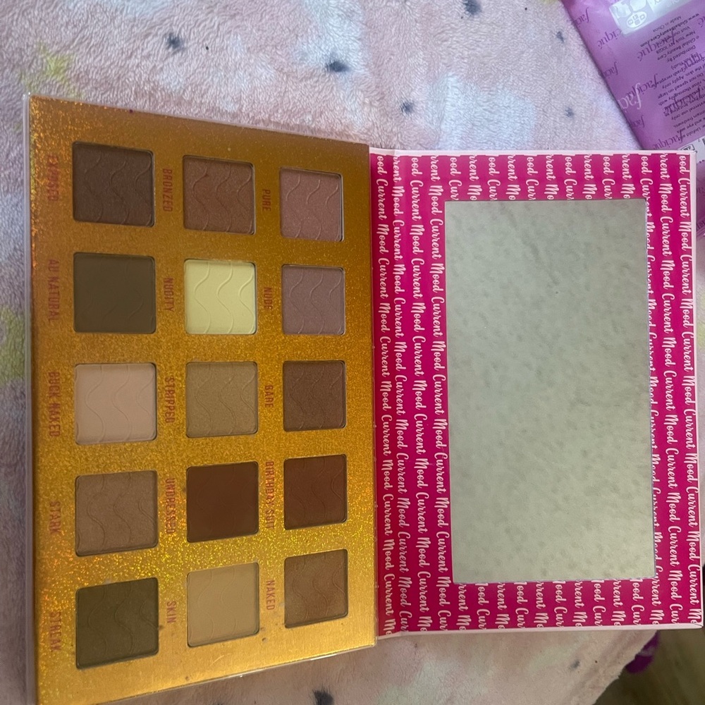 Nudes color